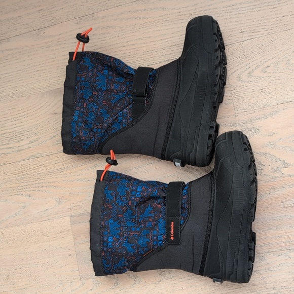 Columbia Kids' Insulated Snow Boots Boys 5 - Picture 4 of 7